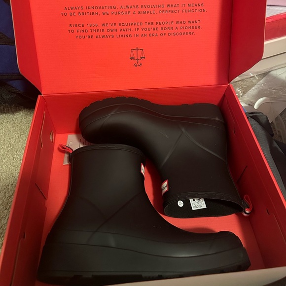 HUNTER rain boots - Picture 2 of 3